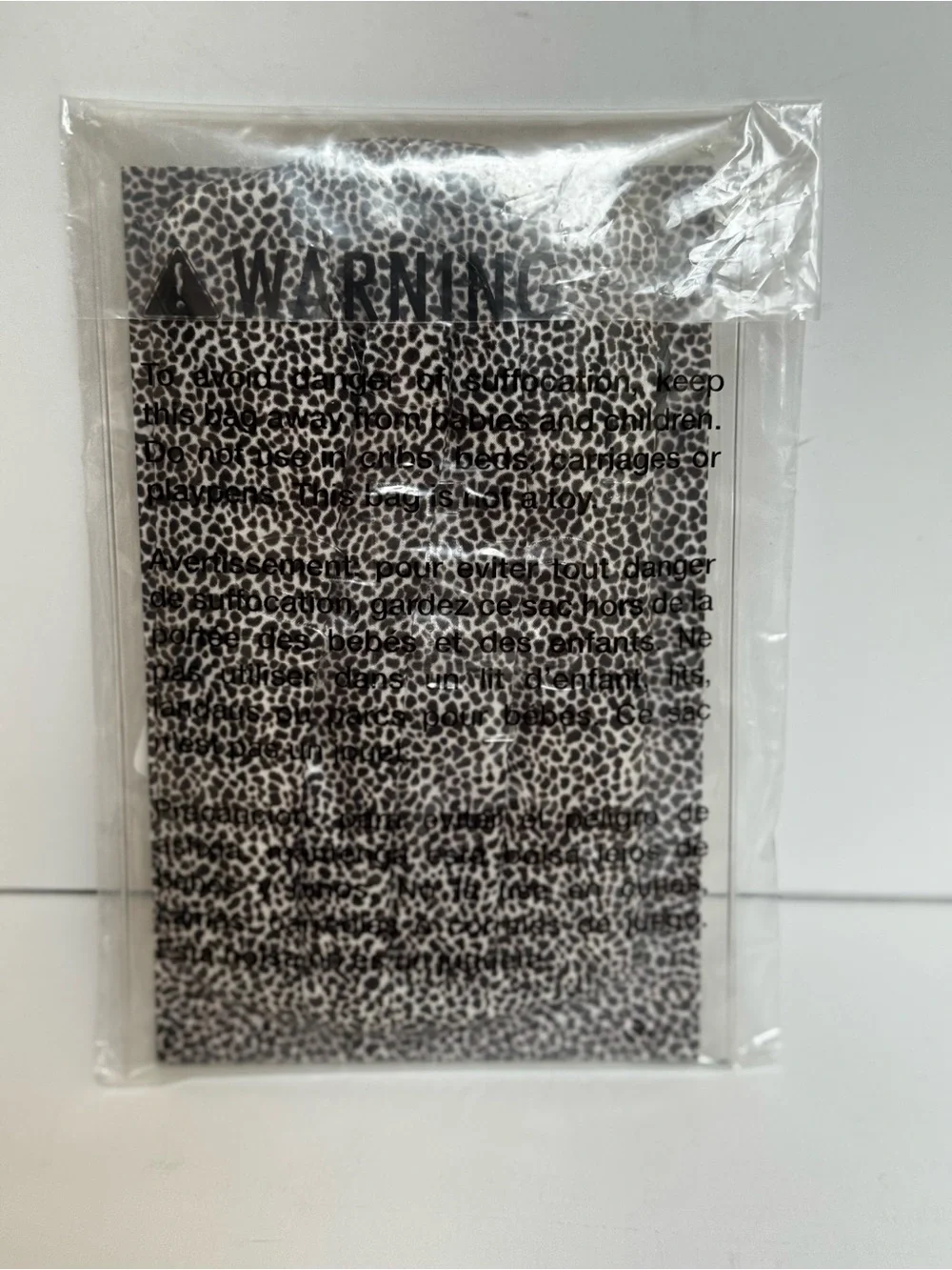 slip Silk Unisex Black And White Leopard Reusable Face Covering OS